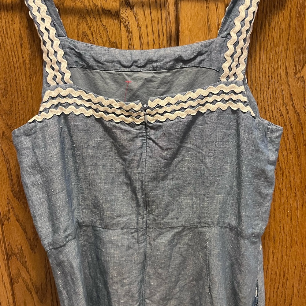 Elegant Denim Sleeveless Dress - Picture 3 of 5